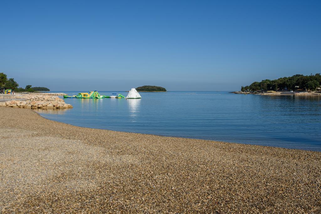 Maistra Camping Valkanela Mobile homes Funtana Esterno foto