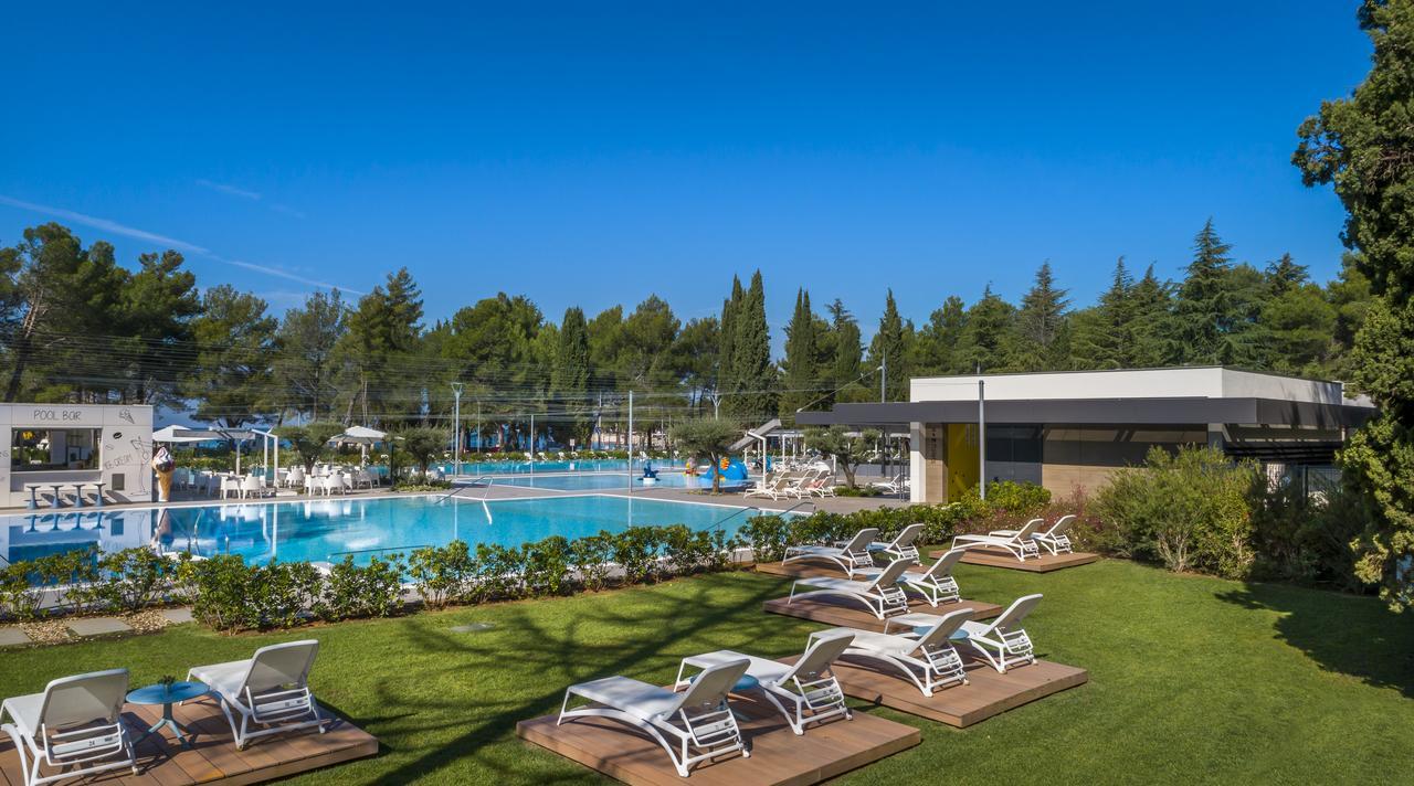 Maistra Camping Valkanela Mobile homes Funtana Esterno foto